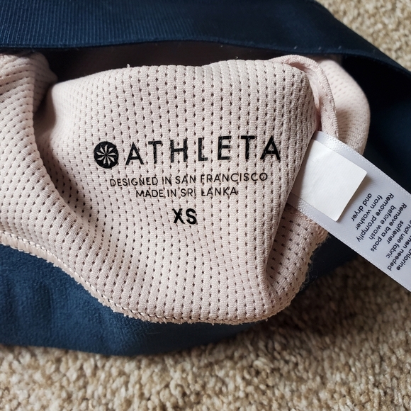 Athleta Power of She Colorblock Bra Size XS - Picture 3 of 4